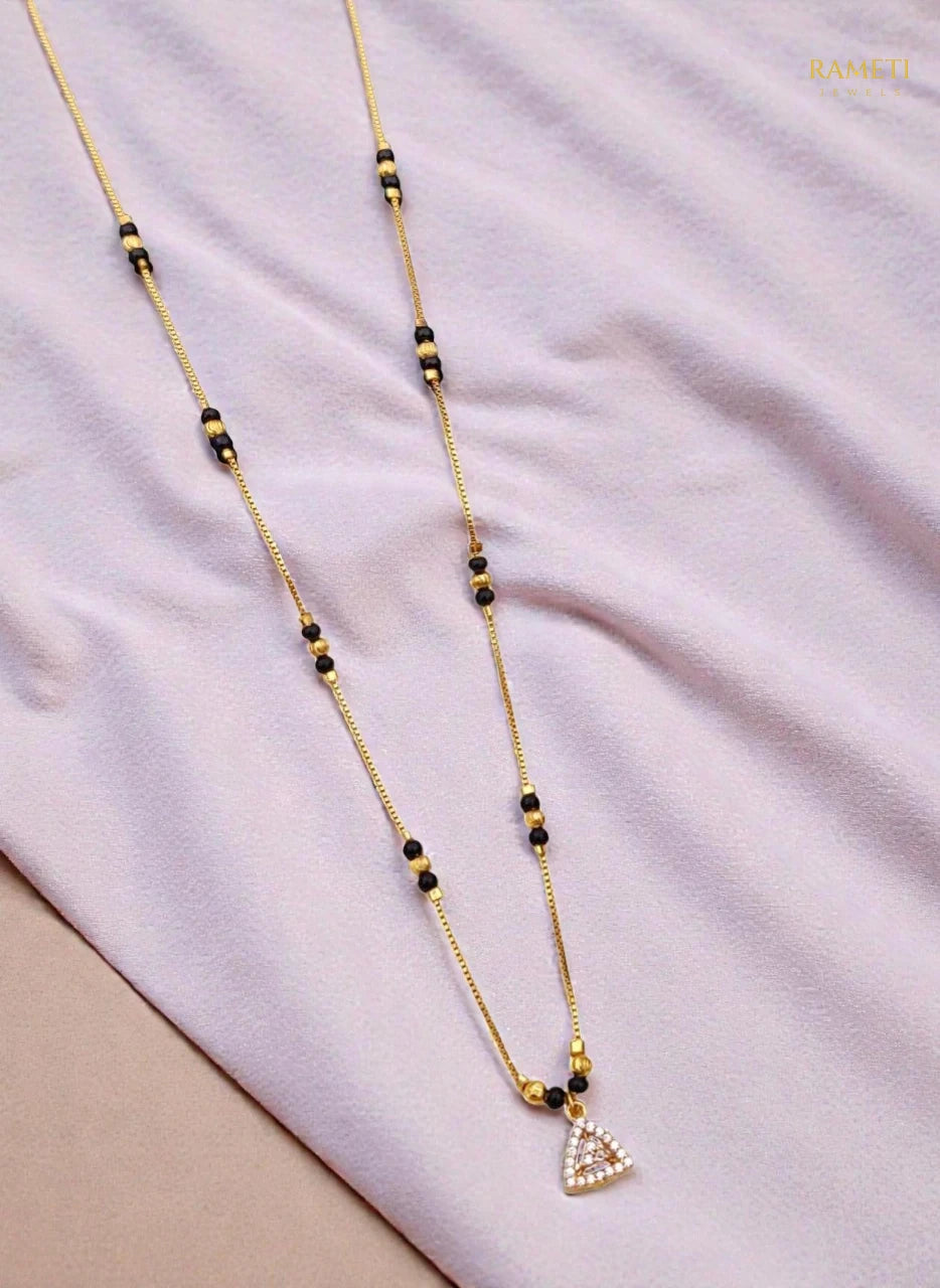 Side profile and craftsmanship of Naomi Divine Protection Classic Mangalsutra - Rameti Jewels