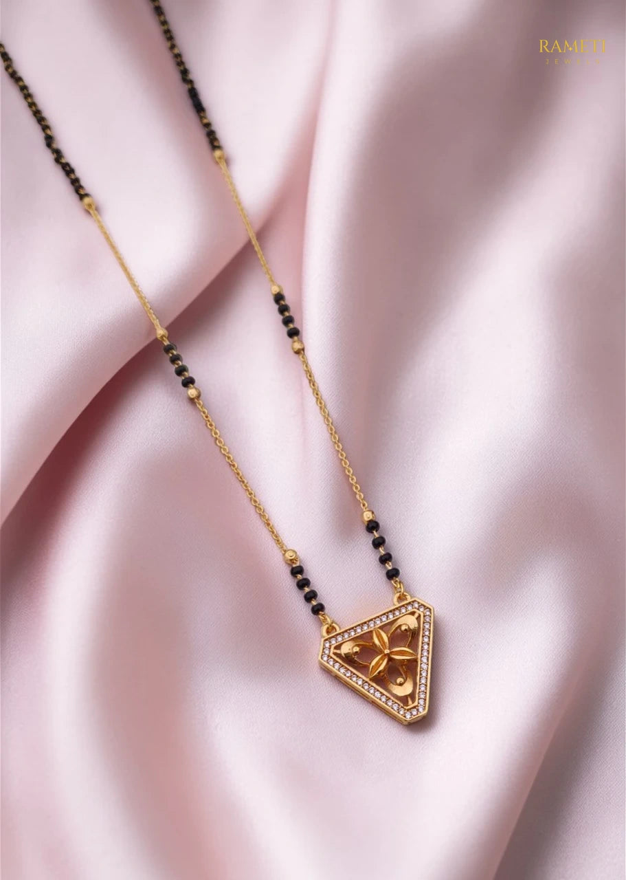 Side profile and craftsmanship of Binita Minimalist Elegance Daily Wear Mangalsutra - Rameti Jewels
