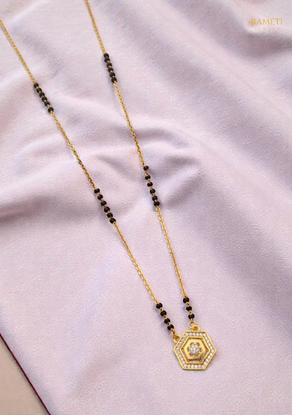 Side profile and craftsmanship of Madhuri Royal Heart Cut Designer Mangalsutra - Rameti Jewels