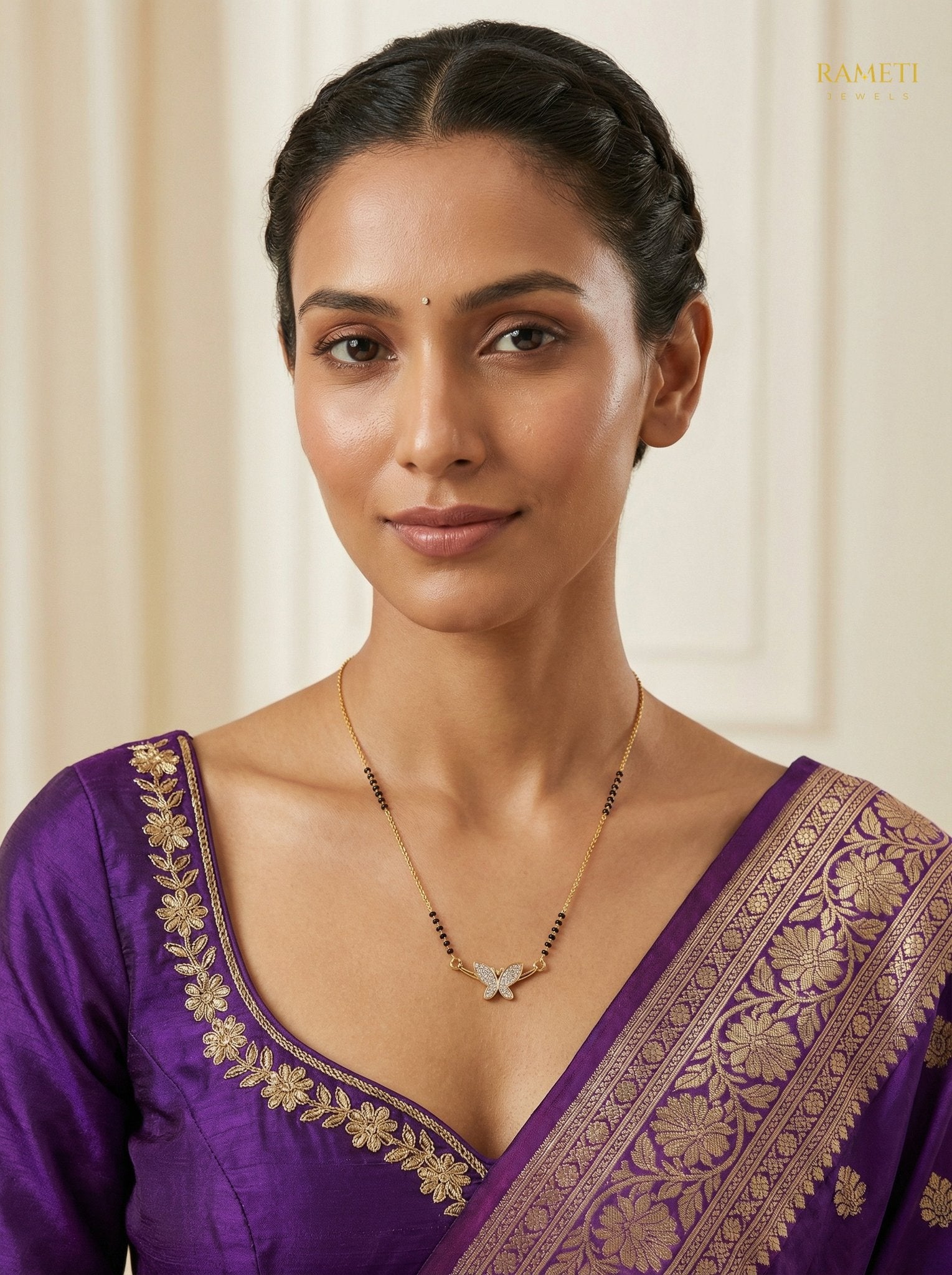 Namita Eternal Bond 18K Gold Mangalsutra worn by model - Rameti Jewels