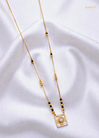 Side profile and craftsmanship of Riya Divine Protection Classic Mangalsutra - Rameti Jewels