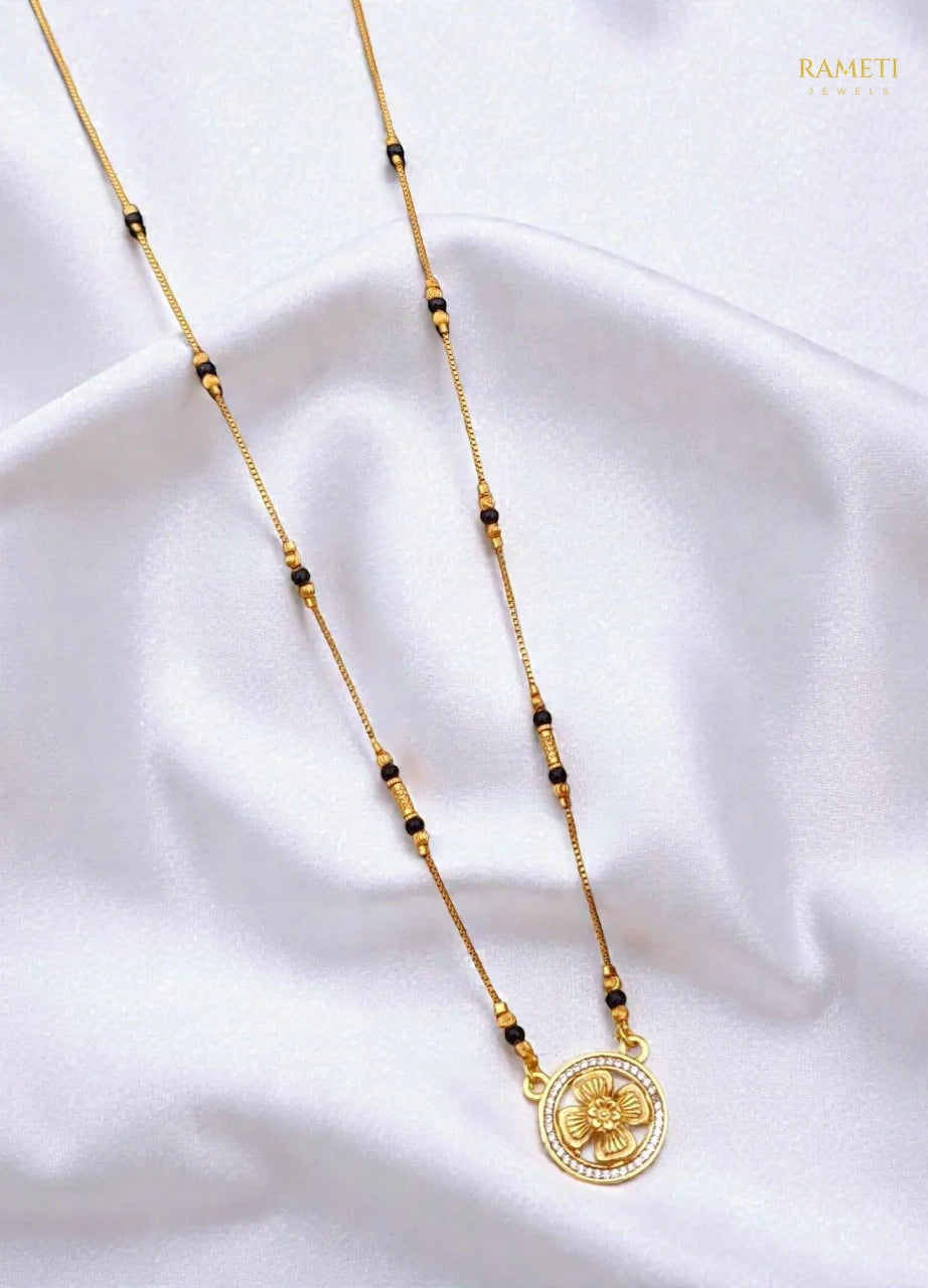 Side profile and craftsmanship of Radha Minimalist Elegance Daily Wear Mangalsutra - Rameti Jewels