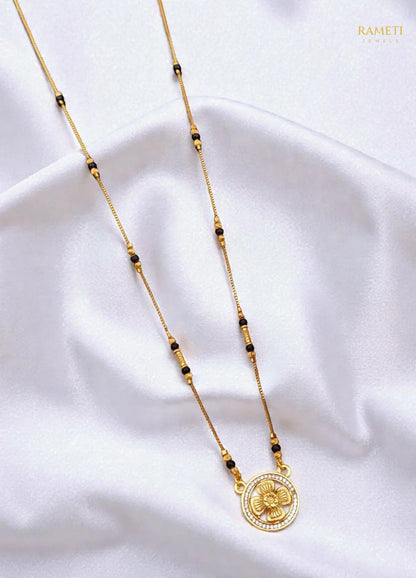 Side profile and craftsmanship of Radha Minimalist Elegance Daily Wear Mangalsutra - Rameti Jewels