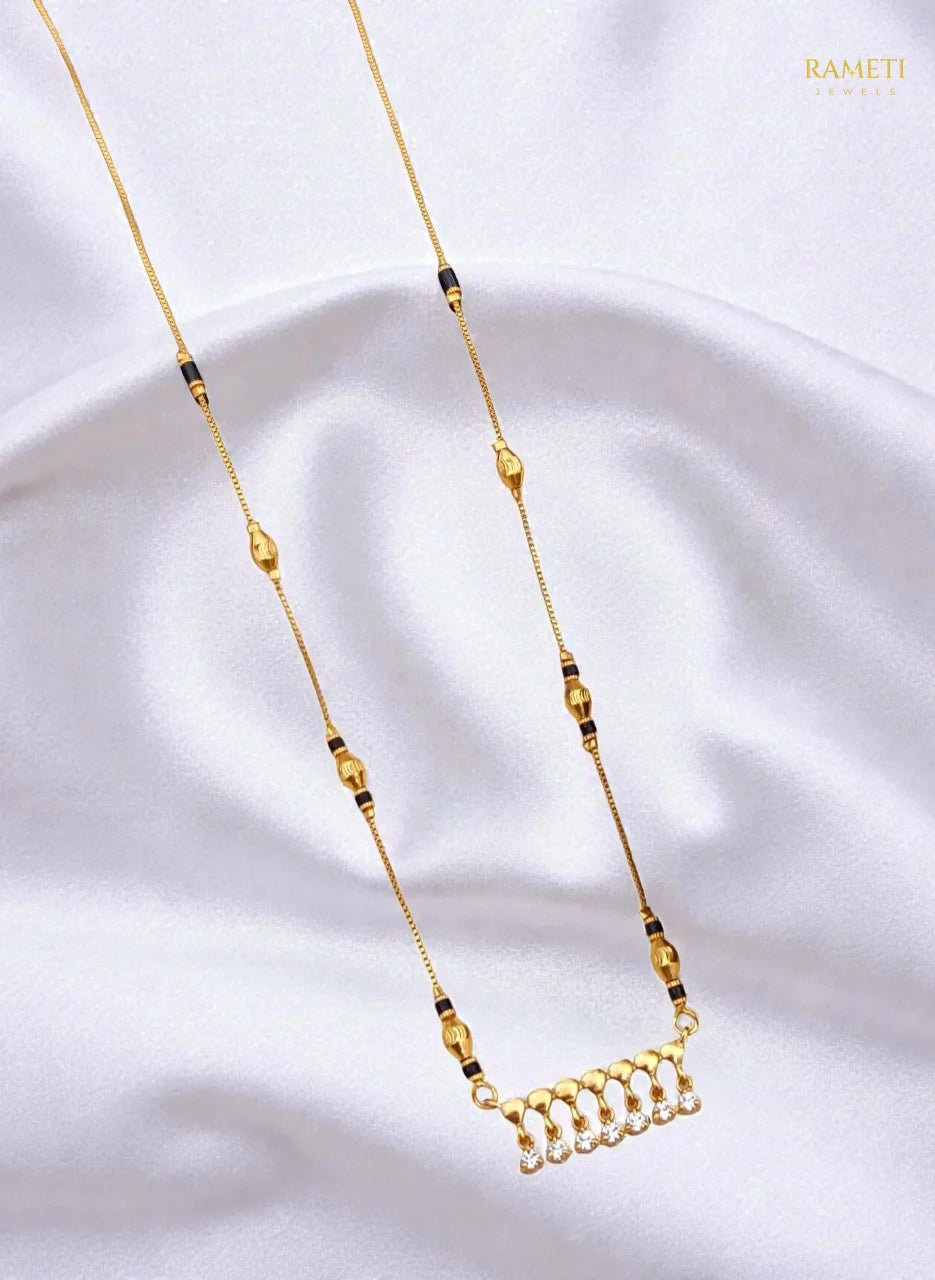 Side profile and craftsmanship of Shanaya Divine Protection Classic Mangalsutra - Rameti Jewels
