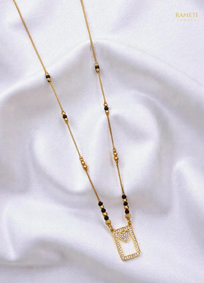 Side profile and craftsmanship of Urvi Royal Heart Cut Designer Mangalsutra - Rameti Jewels