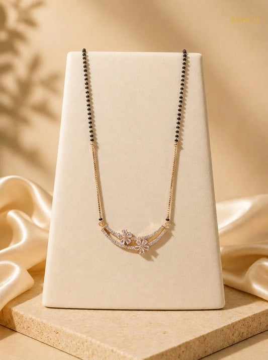 Detailed view of Parineeti Mangalsutra - Rameti Jewels