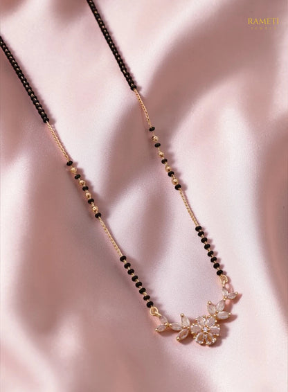 Side profile and craftsmanship of Disha Minimalist Elegance Daily Wear Mangalsutra - Rameti Jewels