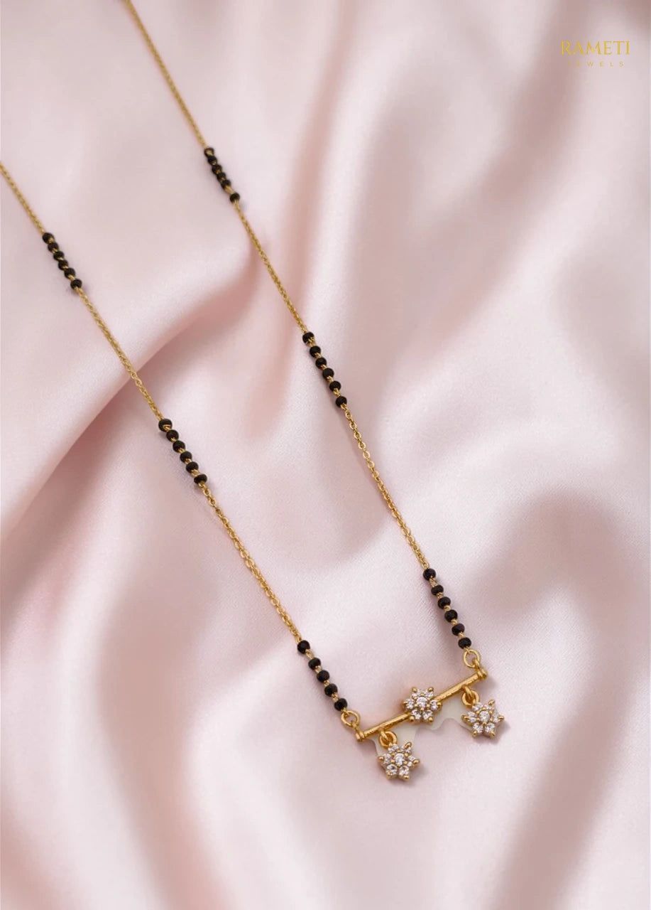 Side profile and craftsmanship of Eshika Celebrity Inspired Modern Mangalsutra - Rameti Jewels