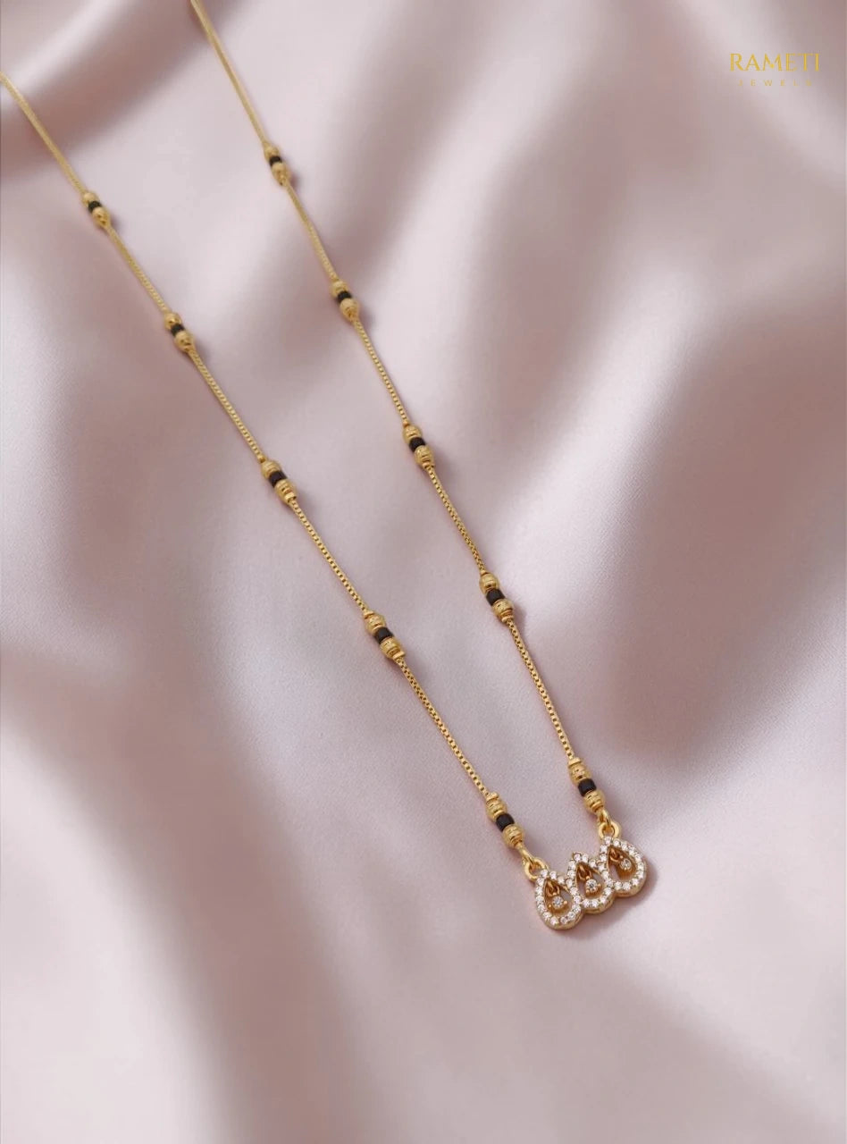 Side profile and craftsmanship of Harshila Divine Protection Classic Mangalsutra - Rameti Jewels