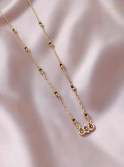 Side profile and craftsmanship of Harshila Divine Protection Classic Mangalsutra - Rameti Jewels