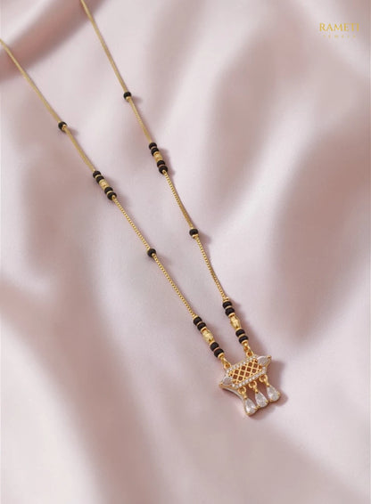 Side profile and craftsmanship of Harshita Minimalist Elegance Daily Wear Mangalsutra - Rameti Jewels